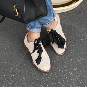 Esquivel Vanas Oxford Lace-Up in Distressed Grey Suede Size 9 NWOB